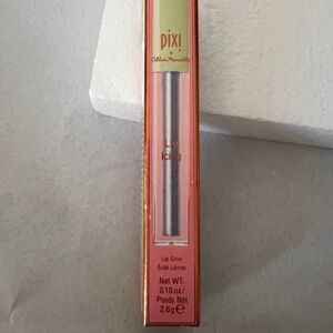 NEW Pixi by Chloe Merello Lip Icing lip glow  Lip Icing Sorbet